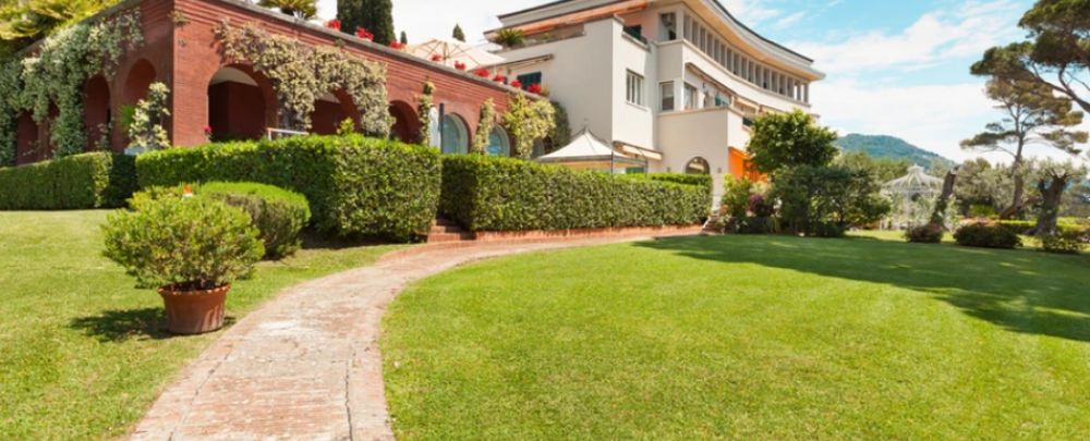 Don Williams Landscape And Tree Service cover