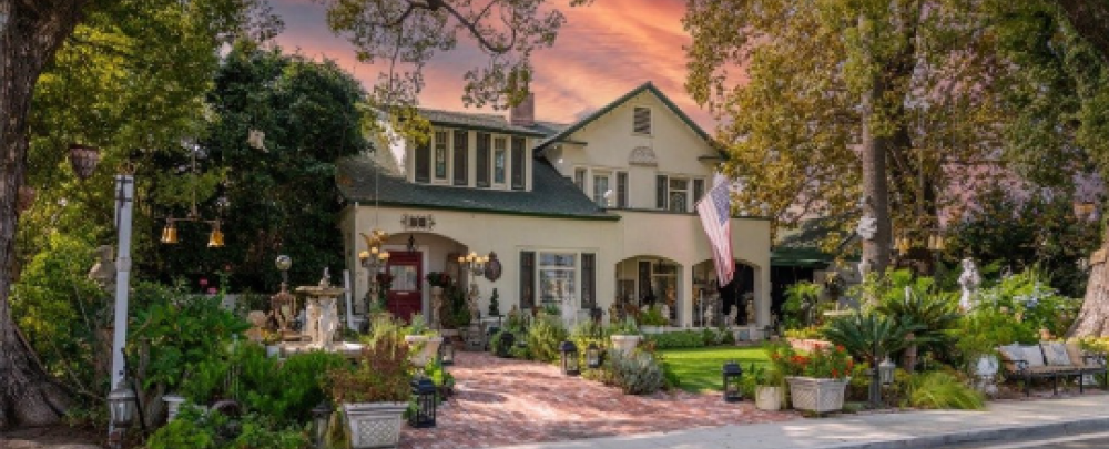 Hal Schlegel Real Estate Services cover