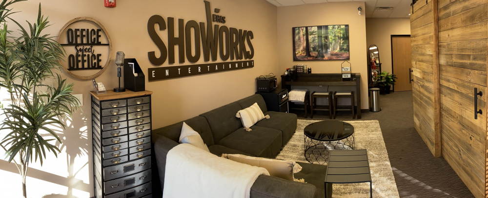 Vegas ShoWorks Entertainment cover