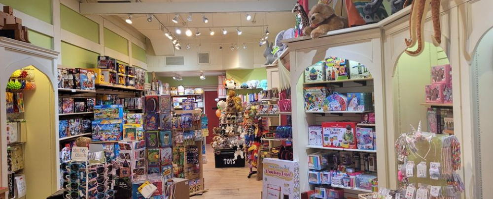 Red Wagon Toys cover