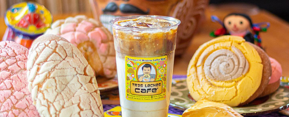 Tres Leches Café cover