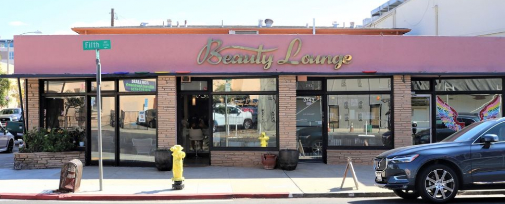 Beauty Lounge cover