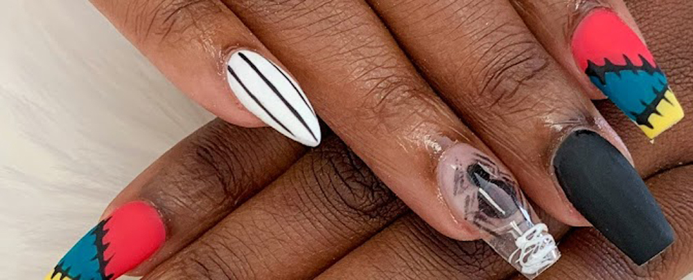 Bonjour Nails cover