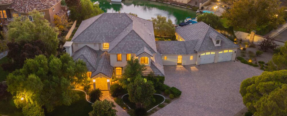 Las Vegas Real Estate Photographer cover