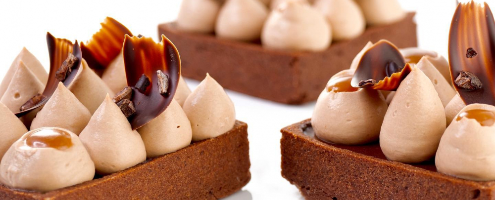 Bonjour Patisserie cover