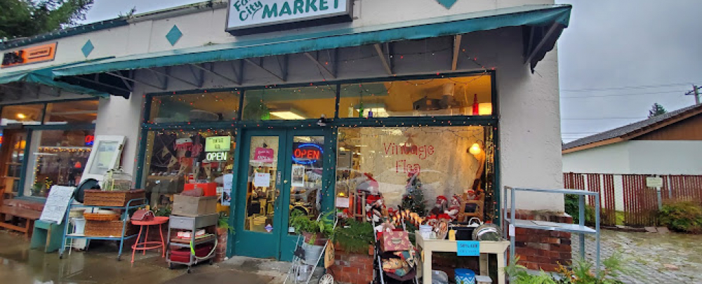 The Vintage Flea cover