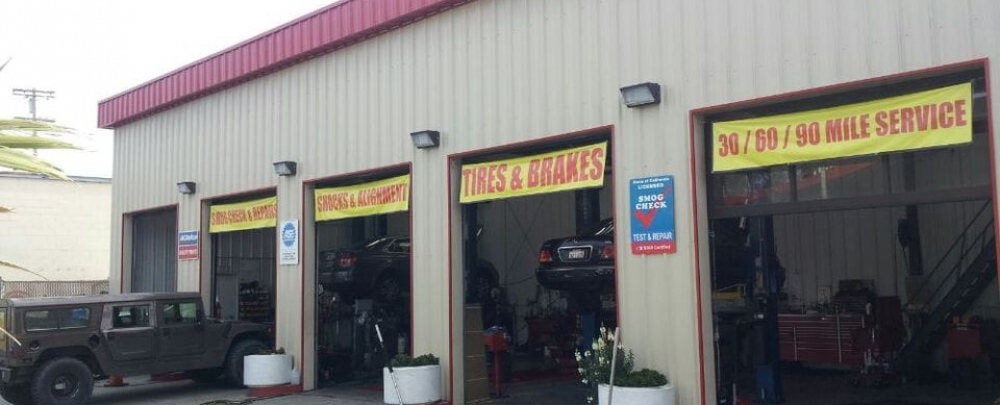 Nono's 76- Auto Repair cover