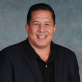 Henry Munoz - Real Estate Broker and Mortgage Loans logo
